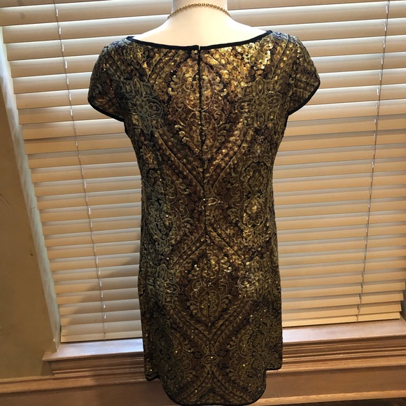 Sequined lined dress in medium - Picture 4 of 4